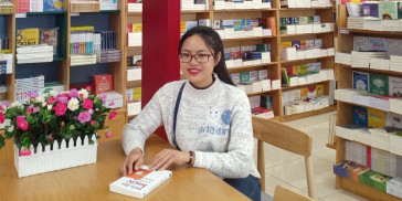 Cô gái đạt 930 TOEIC nhờ tận dụng các nguồn học online Cô gái đạt 930 TOEIC nhờ tận dụng các nguồn học online