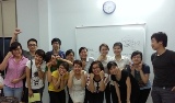 Tình cảm ngọt ngào học viên lớp TOEIC A77 dành tặng Ms Hoa & Ms Hương