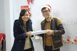 Santa Claus is coming to Ms Hoa TOEIC Center 