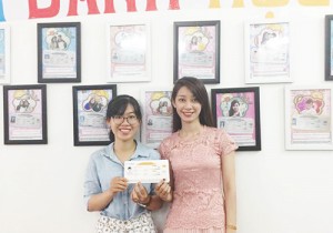 Nguyễn Phạm Thiên Ân - cô sinh viên khả ái của Đại học Sư phạm với 945 TOEIC