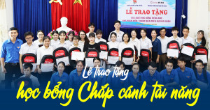 Anh Ngữ Ms Hoa tặng 30 suất học bổng trị giá 170 triệu đồng cho học sinh các trường THPT có hoàn cảnh khó khăn tại quận Liên Chiểu, Đà Nẵng