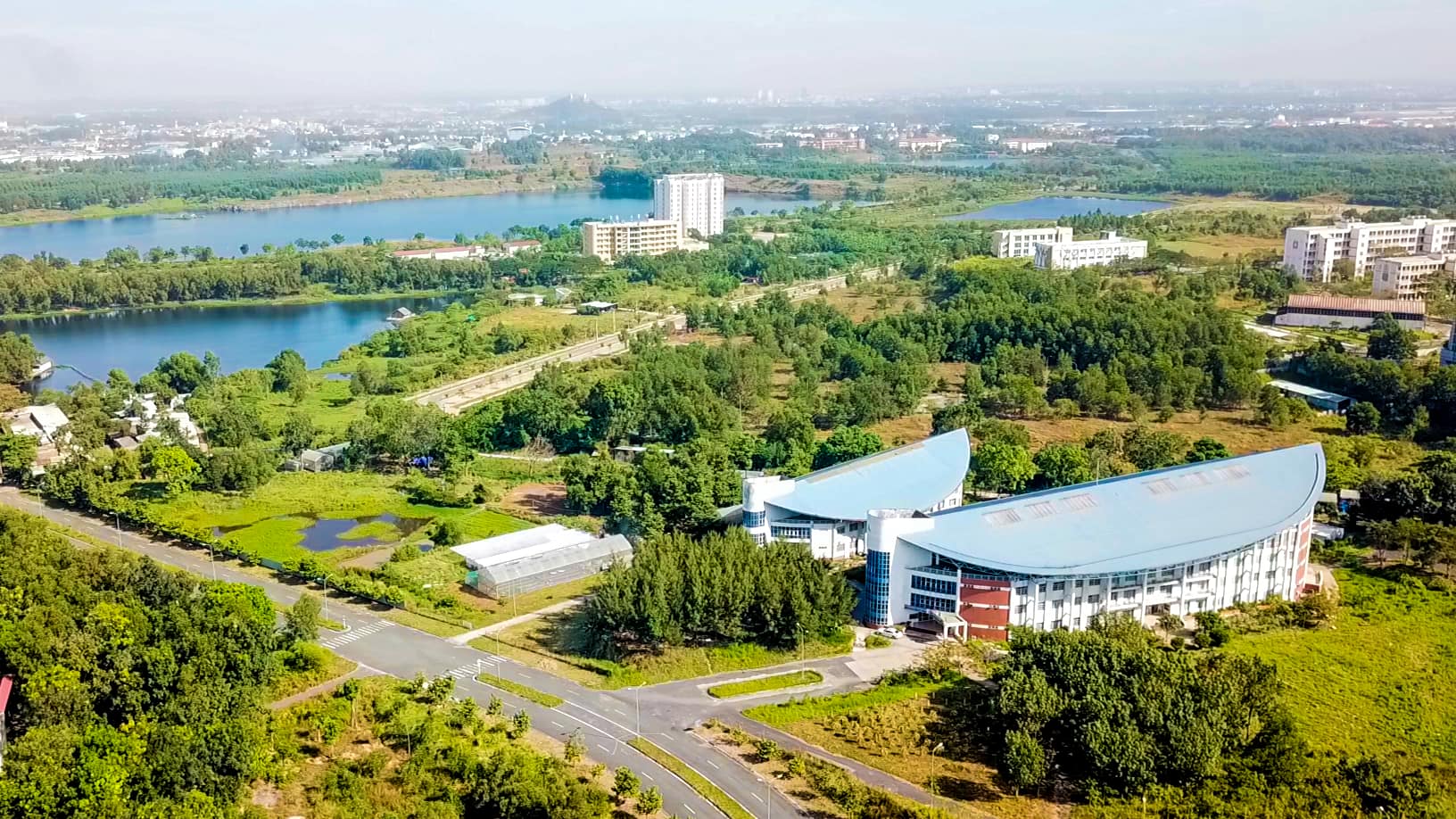 Cơ sở vật chất của trường đại học Nông Lâm